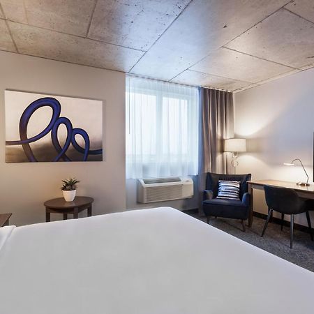 Imperia Hôtel et Suites Boucherville Buitenkant foto