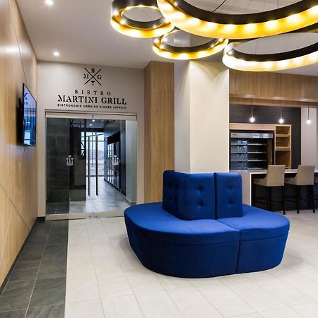 Imperia Hôtel et Suites Boucherville Buitenkant foto