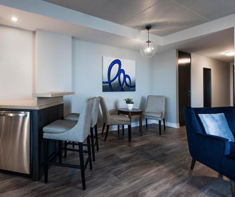 Imperia Hôtel et Suites Boucherville Buitenkant foto
